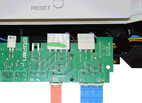bx pt 228 combi.con x2 on connection pcb.gif